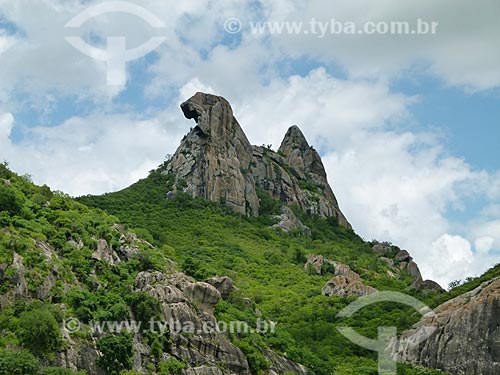  Subject: Galinha Choca Stone / Place: Quixada city - Ceara state (CE) - Brazil / Date: 03/2011 