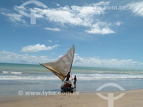  Subject: Raft with fishermen on the beach of Canoa Quebrada / Place: Aracati city - Ceara state (CE) - Brazil / Date: 03/2011 