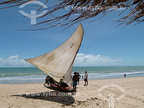  Subject: Raft with fishermen on the beach of Canoa Quebrada / Place: Aracati city - Ceara state (CE) - Brazil / Date: 03/2011 