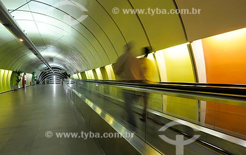  Subject: Access corridor of subway station / Place: Rio de Janeiro city - Rio de Janeiro state (RJ) - Brazil / Date: 10/2008 