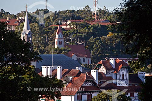  Subject: Top view of the city of Gramado - Detail for house in half-timbered style / Place: Gramado city - Rio Grande do Sul state (RS) - Brazil / Date: 03/2011 