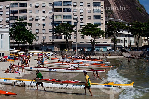  Subject: Hawaiian canoe in the Urca Beach  / Place: Urca neighborhood - Rio de Janeiro city - Rio de Janeiro state (RJ) - Brazil / Date: 04/2011 