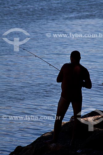  Subject: Fisherman on Urca neighborhood / Place: Urca neighborhood - Rio de Janeiro city - Rio de Janeiro state (RJ) - Brazil / Date: 02/2011 