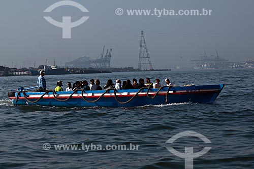  Subject: Passenger transport from Guarujá to Santos by Santos Estuary / Place: Santos city - Sao Paulo state (SP) - Brazil / Date: 08/2011  
