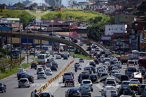  Subject: Traffic on Tancredo Neves Avenue / Place: Caminho das Arvores neighborhood - Salvador city - Bahia state (BA) - Brazil / Date: 07/2011 