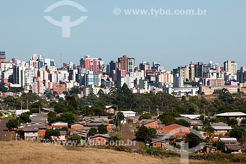  Subject: View of neighborhoods Loteamento Manoel da Silva Corrallo on the left and the right Loteamento Parque California the from of East Perimeter  / Place: Passo Fundo city - Rio Grande do Sul state (RS) - Brazil / Date: 04/2011 