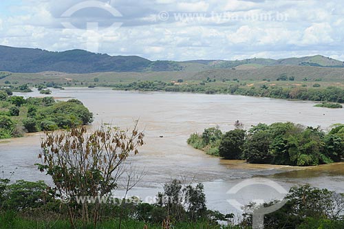  Subject: View of the Doce River -  Doce River Valley / Place: Governador Valadares city - Minas Gerais state (MG) - Brazil / Date: 11/2011 