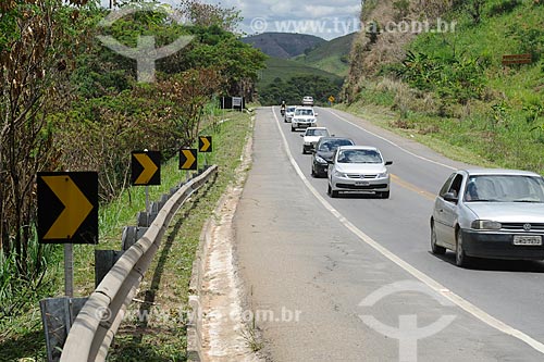  Subject: Fernao Dias Highway - BR-381 / Place: Governador Valadares city - Minas Gerais state (MG) - Brazil / Date: 11/2011 