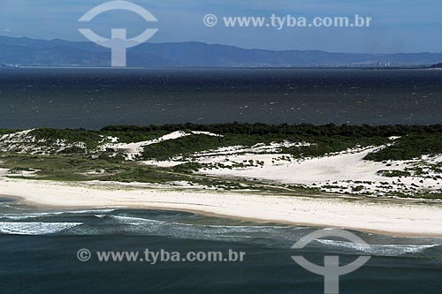  Subject: View of Restinga Marambaia - The area protected by the Navy of Brazil / Place: Rio de Janeiro city - Rio de Janeiro state (RJ) - Brazil / Date: 01/2012 