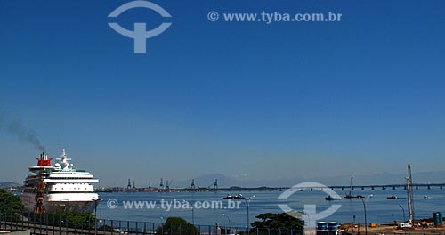  Subject: Cruise ship in the port of Rio de Janeiro / Place: City center - Rio de Janeiro city - Rio de Janeiro state (RJ) - Brazil / Date: 02/2012 