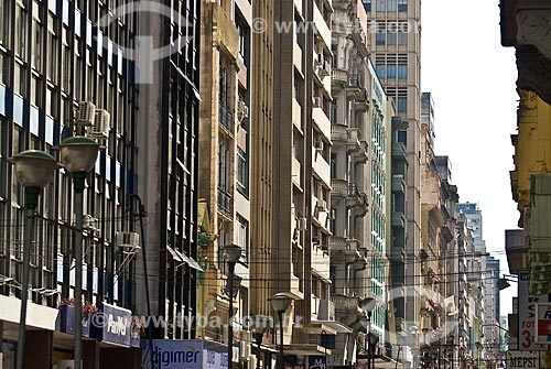  Subject: Commercial buildings in the Andradas street  / Place: Porto Alegre city - Rio Grande do Sul state (RS) - Brazil / Date: 12/2011 