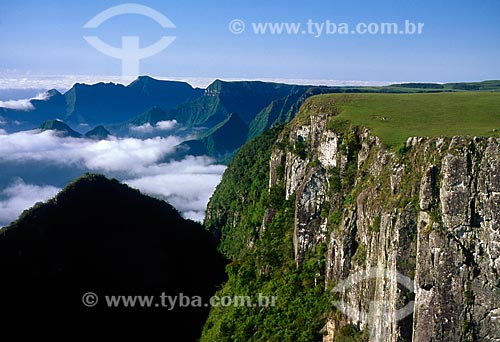  Subject: Monte Negro Canyon / Place: Sao Jose dos Ausentes city - Rio Grande do Sul state (RS) - Brazil / Date: 10/2005 