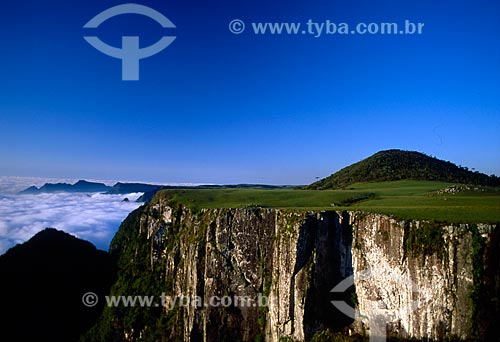  Subject: Monte Negro Canyon / Place: Sao Jose dos Ausentes city - Rio Grande do Sul state (RS) - Brazil / Date: 10/2005 