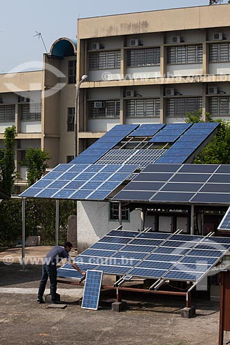  Photovoltaic panels for solar energy catchment in the Eletrotechnical and Energy Institute of Sao Paulo University (IEE - USP) - Program for development of applications of photovoltaic solar energy  - Sao Paulo city - Sao Paulo state (SP) - Brazil