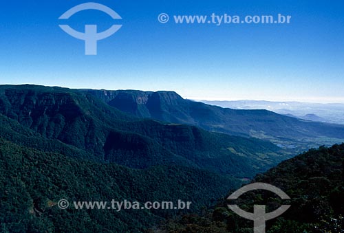  Subject: View of Faxinal Mountains / Place: Santa Catarina state (SC) - Brazil / Date: 07/2009 