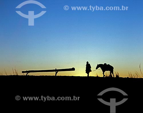  Subject: Man and horse / Place: Rio Grande do Sul state (RS) - Brazil / Date: 11/2008 