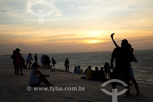  Subject: Tourists on Duna do Por do Sol (Dune) / Place: Jijoca de Jericoacoara city - Ceara state (CE) - Brazil / Date: 11/2011 