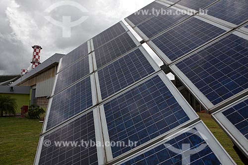  Subject: Photovoltaic panels in the UTE Norte Fluminense / Place: Macae city - Rio de Janeiro state (RJ) - Brazil / Date: 10/2011 