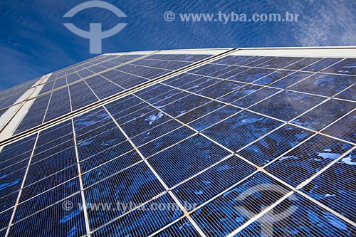  Subject: Photovoltaic panels in the UTE Norte Fluminense / Place: Macae city - Rio de Janeiro state (RJ) - Brazil / Date: 10/2011 