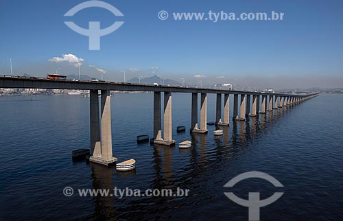  Subject: Aerial view of the Rio-Niteroi Bridge / Place: Rio de Janeiro city - Rio de Janeiro state (RJ) - Brazil / Date: 03/2012 