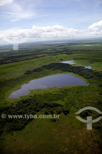  Subject: Aerial view of Biological Reserve Lago Pirantuba (Pirantuba Lake) / Place: Amapa state (AP) - Brazil / Date: 04/2012 