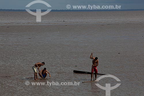  Subject: Ebb of the Amazon River / Place: Macapa city - Amapa state (AP) - Brazil / Date: 04/2012 