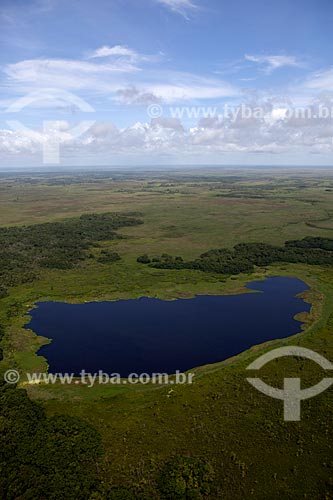  Subject: Aerial view of Biological Reserve Lago Pirantuba (Pirantuba Lake) / Place: Amapa state (AP) - Brazil / Date: 04/2012 