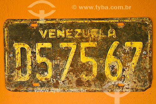  Subject: Rusty venezuelan car plaque / Place: Coro city - Falcon state - Venezuela - South America / Date: 05/2012 