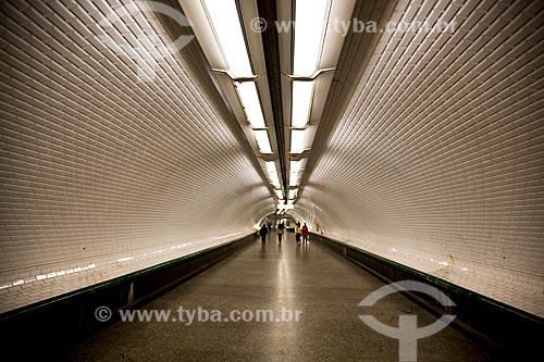  Subject: Subway station in Paris / Place: Paris - France - Europe / Date: 06/2012 