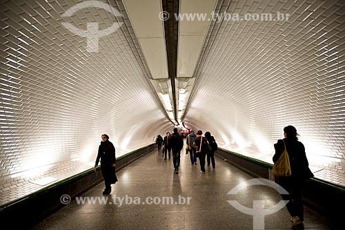  Subject: Subway station in Paris / Place: Paris - France - Europe / Date: 06/2012 