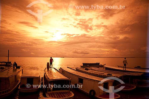  Subject: Pier in the edge of Santa Ines - Amazon River / Place: Macapa city - Amapa state (AP) - Brazil / Date: 04/2012 