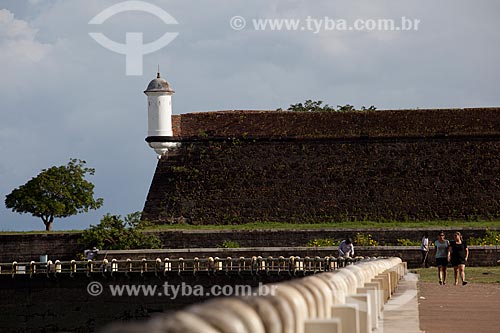  Subject: Tourists in the Sao Jose de Macapa Fortress  (1782) / Place: Macapa city - Amapa state (AP) - Brazil / Date: 04/2012 