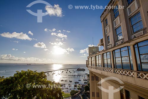  Subject: Lacerda Elevator to the Todos os Santos Bay in the background / Place: Salvador city - Bahia state (BA) - Brazil / Date: 07/2012 