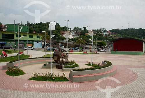  Subject: Papa square in Cajati city / Place: Cajati city - Sao Paulo state (SP) - Brazil / Date: 01/2012 