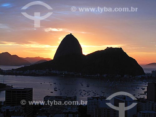  Subject: Sugar Loaf at dawn / Place: Botafogo neighborhood - Rio de Janeiro city - Rio de Janeiro state (RJ) - Brazil / Date: 10/2012 