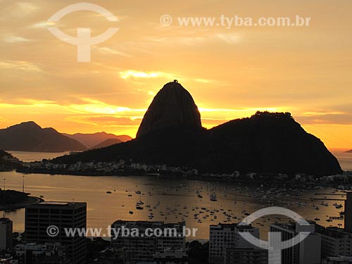  Subject: Sugar Loaf at dawn / Place: Botafogo neighborhood - Rio de Janeiro city - Rio de Janeiro state (RJ) - Brazil / Date: 10/2012 
