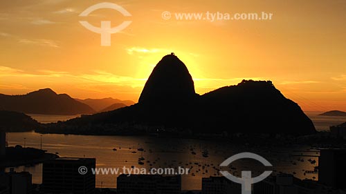  Subject: Sugar Loaf at dawn / Place: Botafogo neighborhood - Rio de Janeiro city - Rio de Janeiro state (RJ) - Brazil / Date: 10/2012 