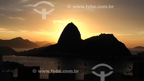  Subject: Sugar Loaf at dawn / Place: Botafogo neighborhood - Rio de Janeiro city - Rio de Janeiro state (RJ) - Brazil / Date: 10/2012 