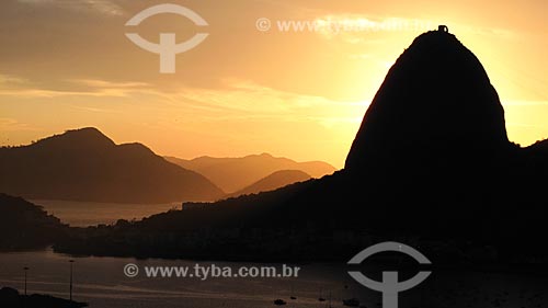  Subject: Sugar Loaf at dawn / Place: Botafogo neighborhood - Rio de Janeiro city - Rio de Janeiro state (RJ) - Brazil / Date: 10/2012 
