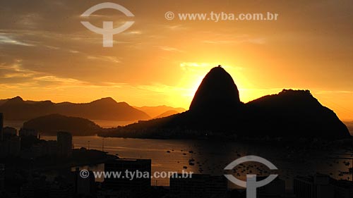  Subject: Sugar Loaf at dawn / Place: Botafogo neighborhood - Rio de Janeiro city - Rio de Janeiro state (RJ) - Brazil / Date: 10/2012 