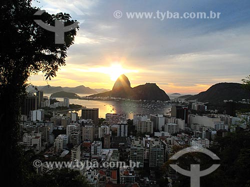  Subject: Sugar Loaf at dawn / Place: Botafogo neighborhood - Rio de Janeiro city - Rio de Janeiro state (RJ) - Brazil / Date: 10/2012 