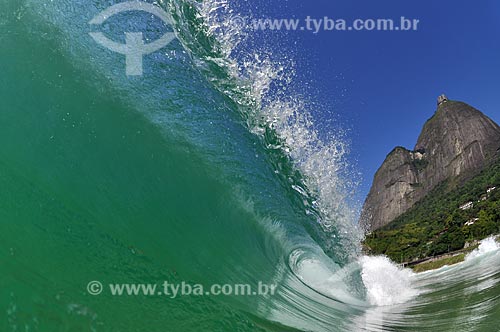  Subject: Wave on Sao Conrado Beach / Place: Sao Conrado neighborhood - Rio de Janeiro city - Rio de Janeiro state (RJ) - Brazil / Date: 12/2010 