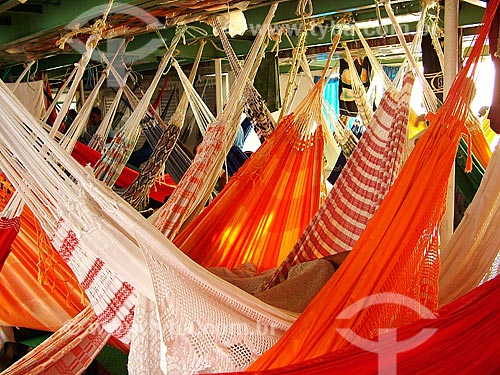  Subject: Hammock inside boat in the Amazon - near to Santarem city (PA) / Place: Santarem city - Para state (PA) - Brazil / Date: 11/2004 