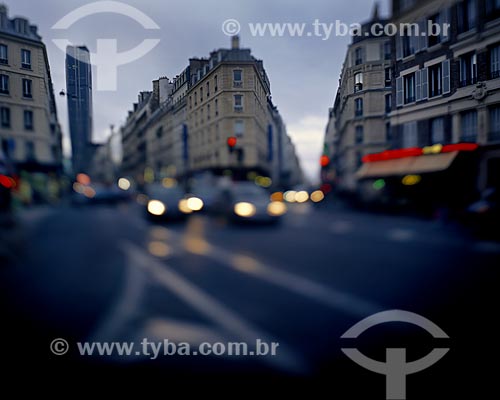  Subject: Cars on crossroads of Paris with the Montparnasse Tower in background / Place: Paris - France - Europe / Date: 12/2008 