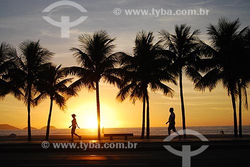  Subject: Dawn on Copacabana Beach / Place: Copacabana neighborhood - Rio de Janeiro city - Rio de Janeiro state (RJ) - Brazil / Date: 02/2009 