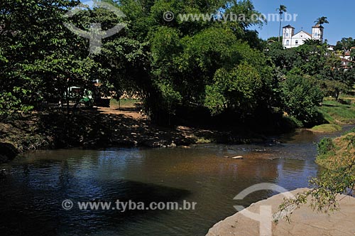  Subject: Almas River (Souls River) and Matriz Church Nossa Senhora do Rosario (1761) in the background / Place: Pirenopolis city - Goias state (GO) - Brazil / Date: 05/2012 