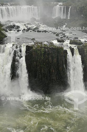  Subject: Iguassu waterfalls on Iguassu National Park / Place: Foz do Iguacu city - Parana state (PR) - Brazil / Date: 07/2012 