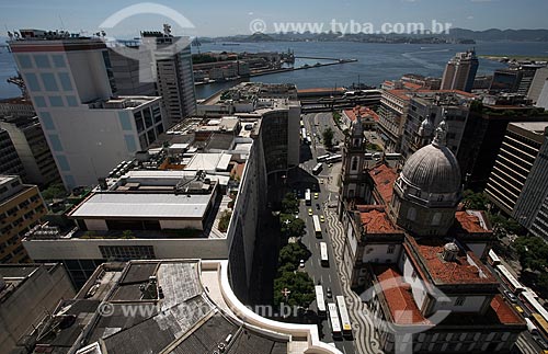  Subject: Avenue Presidente Vargas and Church Nossa Senhora da Candelaria with Guanabara Bay in the background / Place: Rio de Janeiro state (RJ) - Brazil / Date: 03/2011 