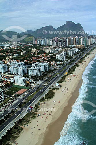  Subject: View of Barra da Tijuca Beach, avenue Sernambetiba and Two Brothers Mountain / Place: Rio de Janeiro city - Rio de Janeiro state (RJ) - Brazil / Date: 12/2012 