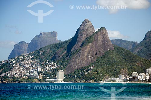  Subject: Morro Dois Irmaos (Two Brothers Mountain) with the Rock of Gavea in the background / Place: Leblon neighborhood - Rio de Janeiro city - Rio de Janeiro state (RJ) - Brazil / Date: 08/2012 